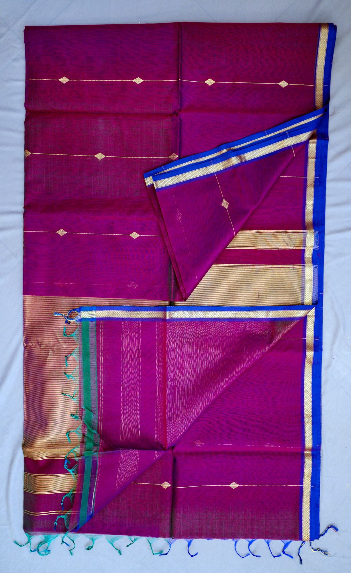 dual-tone magenta & deep wine