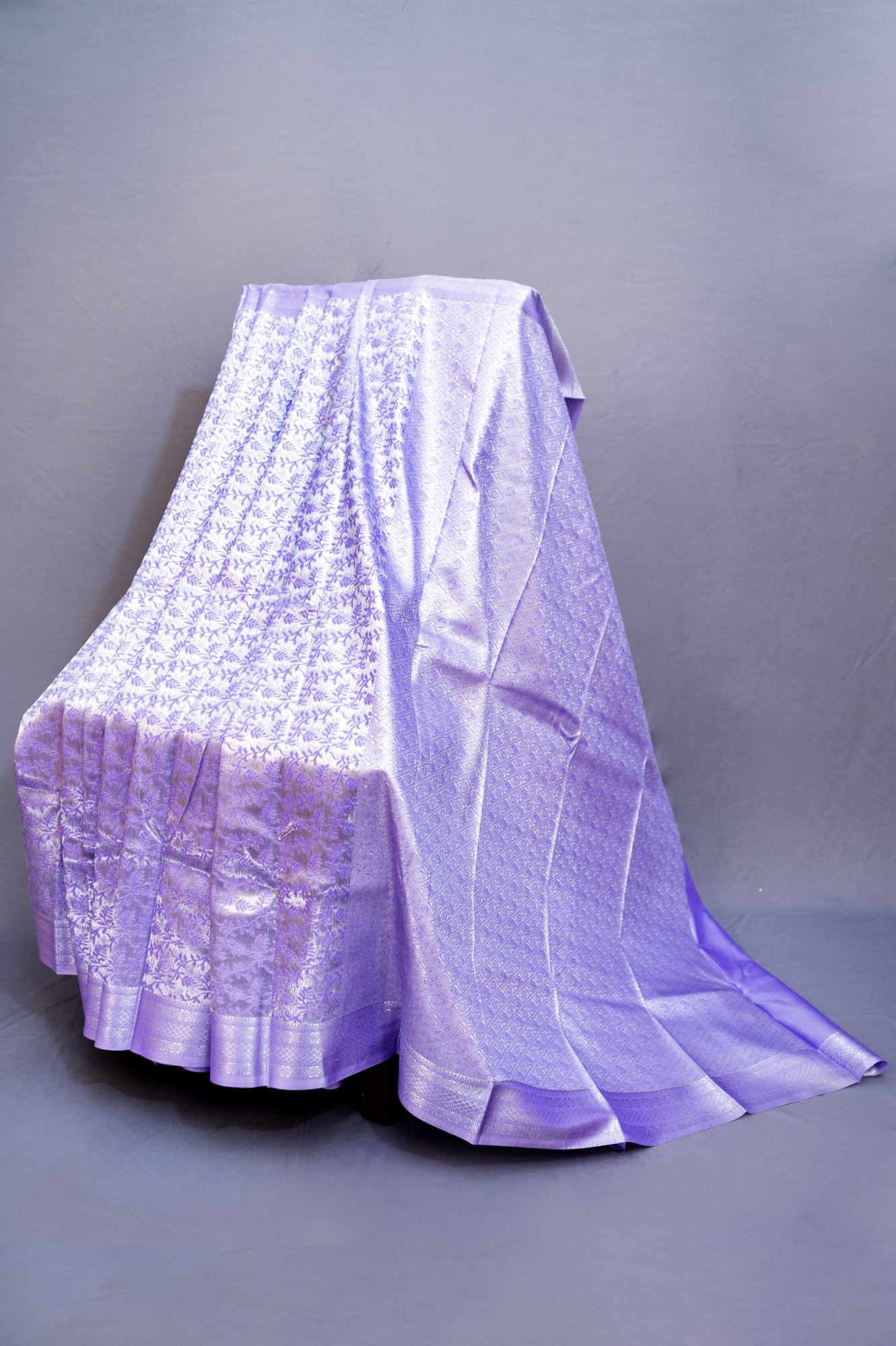 Lavender Silver Zari Pattu Silk Saree