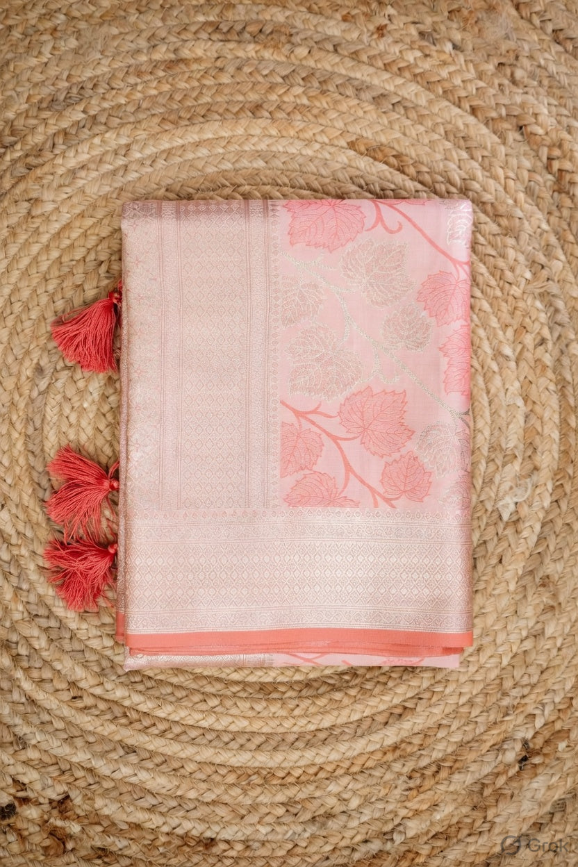 pastel pink

