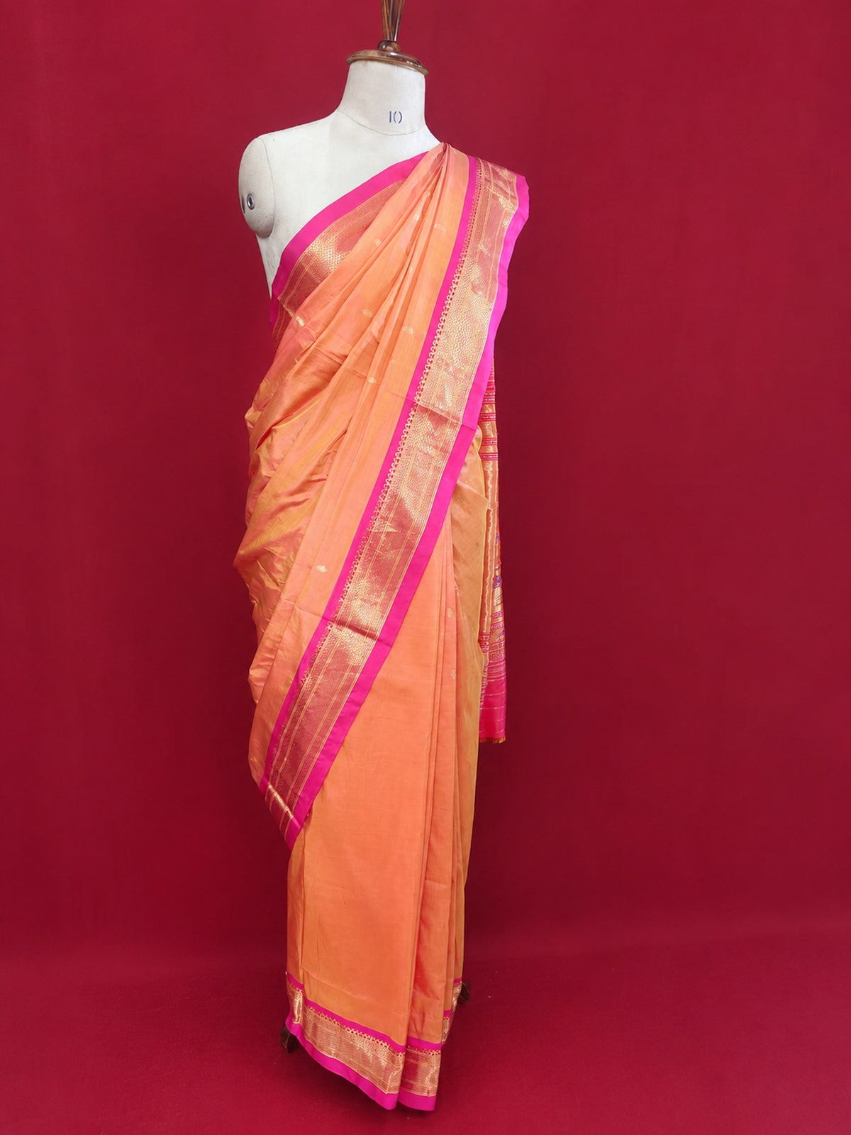 peach pink